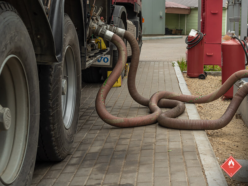 Дизельное топливо с доставкой от 1000 литров